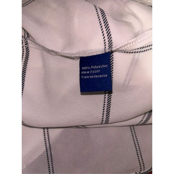 Apt 9 blouse size medium - Picture 5 of 5